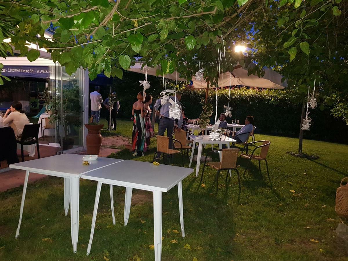 La Scuderia Hotel Sarzana Buitenkant foto